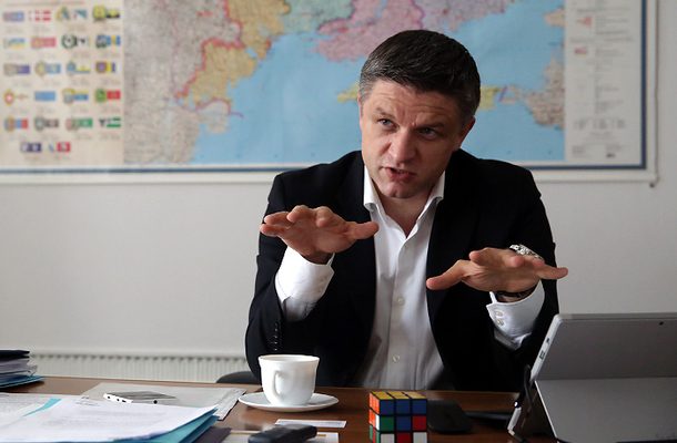 August 27, 2014 Kyivpost: Deputy Chief of the PA Dmytro Shymkiv on reforms in Ukraine