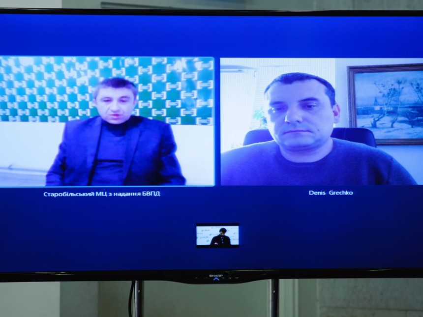 Цього місяця відкрився Віртуальний консультаційний центр із надання правової допомоги переселенцям та учасникам АТО, звернулося вже понад 100 осіб (UCMC) Цього місяця відкрився Віртуальний консультаційний центр із надання правової допомоги переселенцям та учасникам АТО, звернулося вже понад 100 осіб (UCMC)