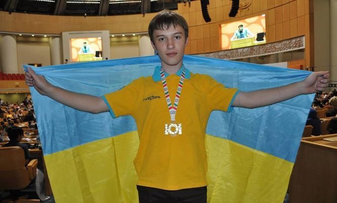 Ukrainian schoolboy wins gold at the international computer science olympiad in Iran