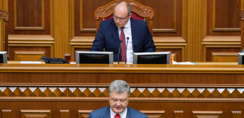 The standoff in the Azov Sea, Poroshenko summarizing the presidency and more – Weekly Update on Ukraine #72, September 17 – 23