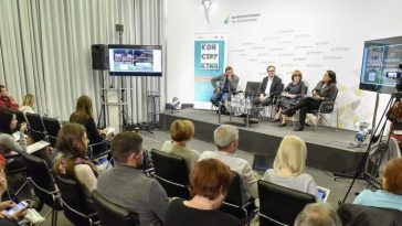кадр з конференції Конструктивна журналістика