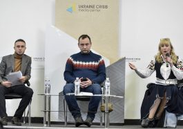 Чому очільник Збройних Сил відкрито пішов війною проти волонтерів