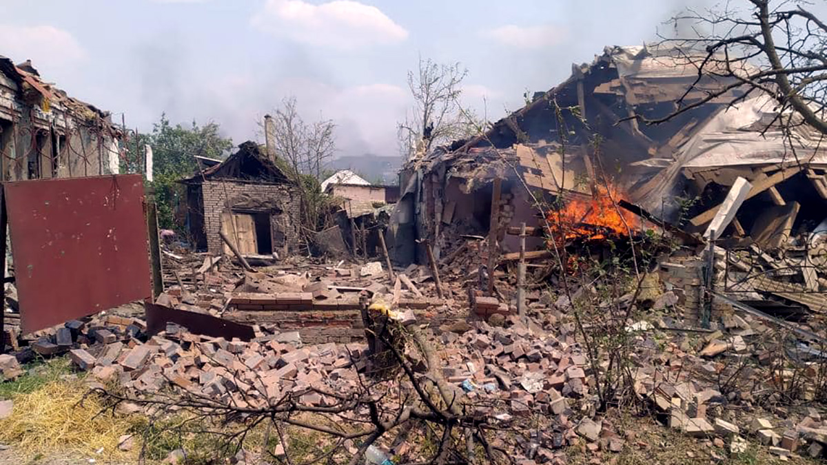 Russian terrorists shelled Sloviansk: 6 civilians were killed, including a 10-ye